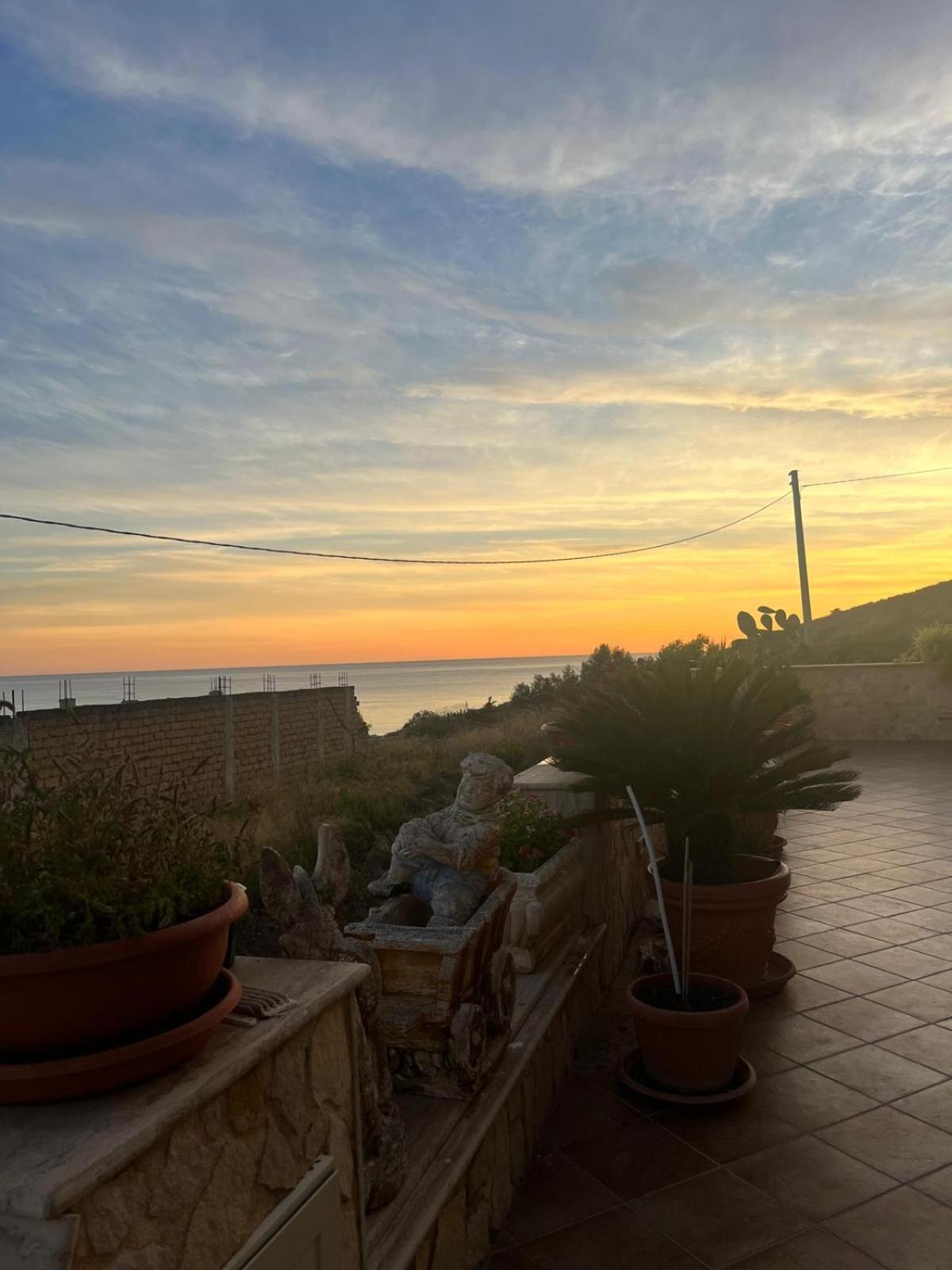 Al Faro Bed & Breakfast Realmonte Eksteriør bilde